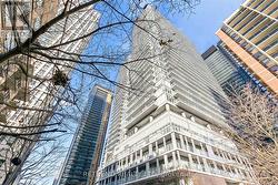 1402 - 195 REDPATH AVENUE Toronto, ON M4P 0E4