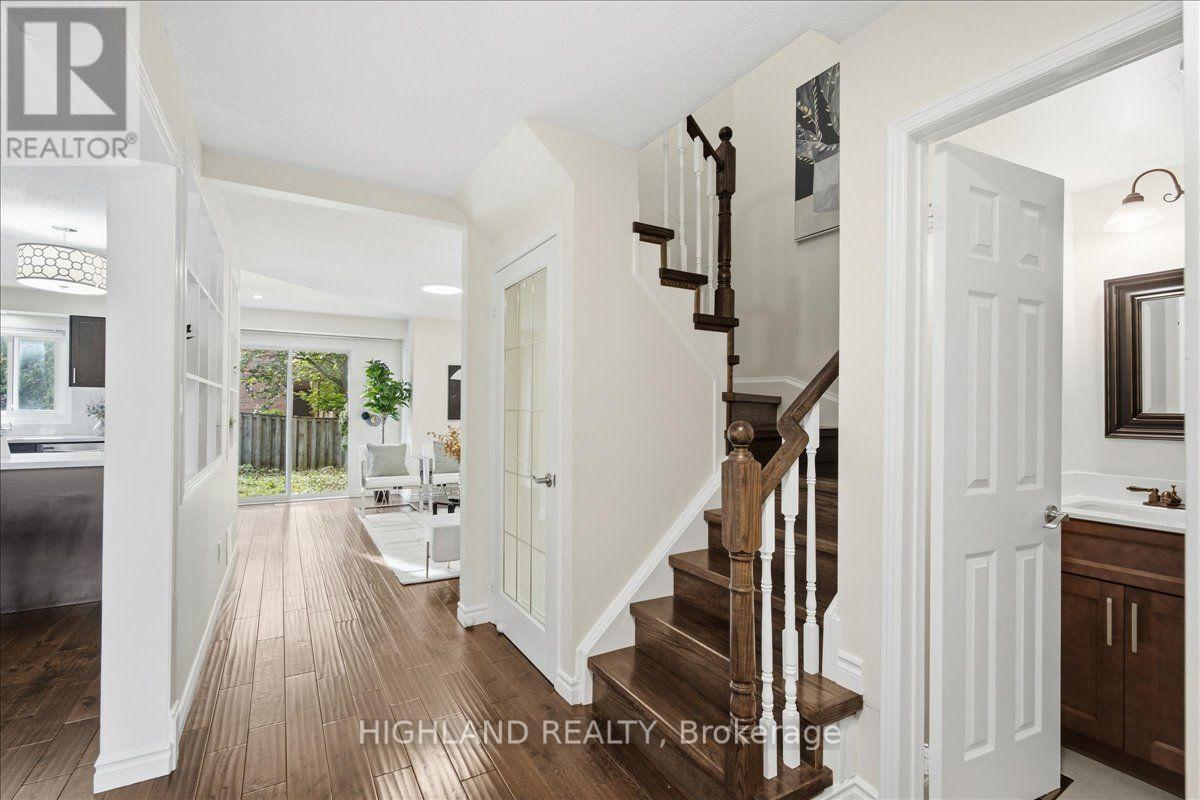 3362 Bobwhite Mews, Mississauga, ON