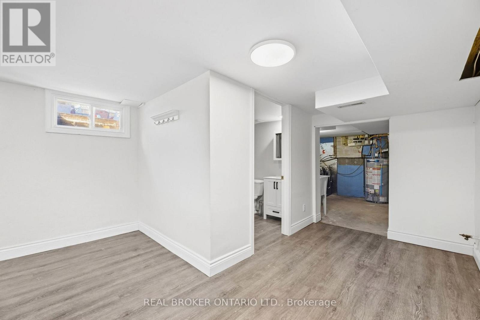 363 Lawrence Avenue, Kitchener, ON