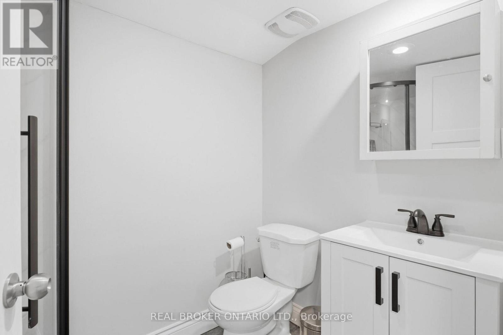 363 Lawrence Avenue, Kitchener, ON