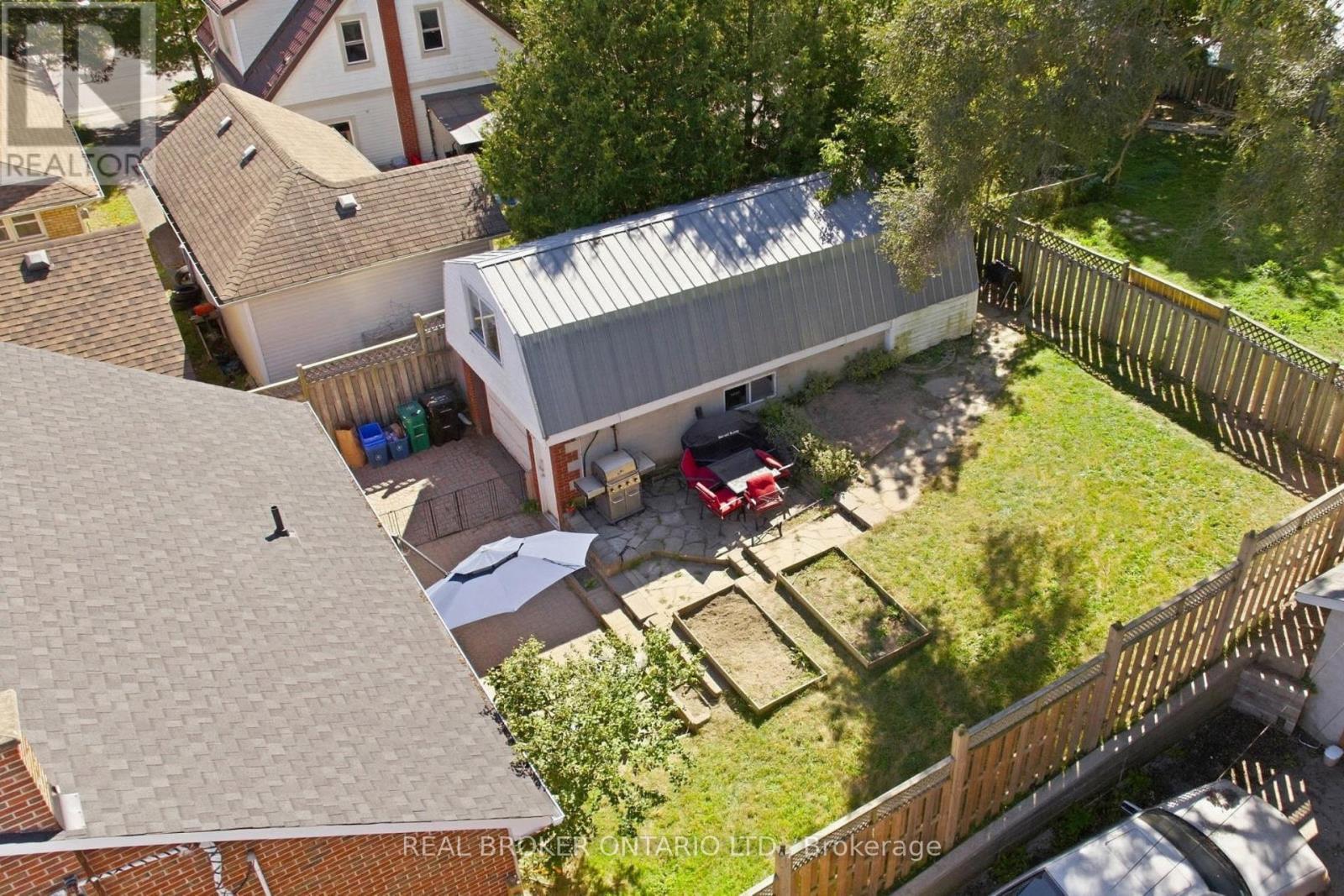 363 Lawrence Avenue, Kitchener, ON