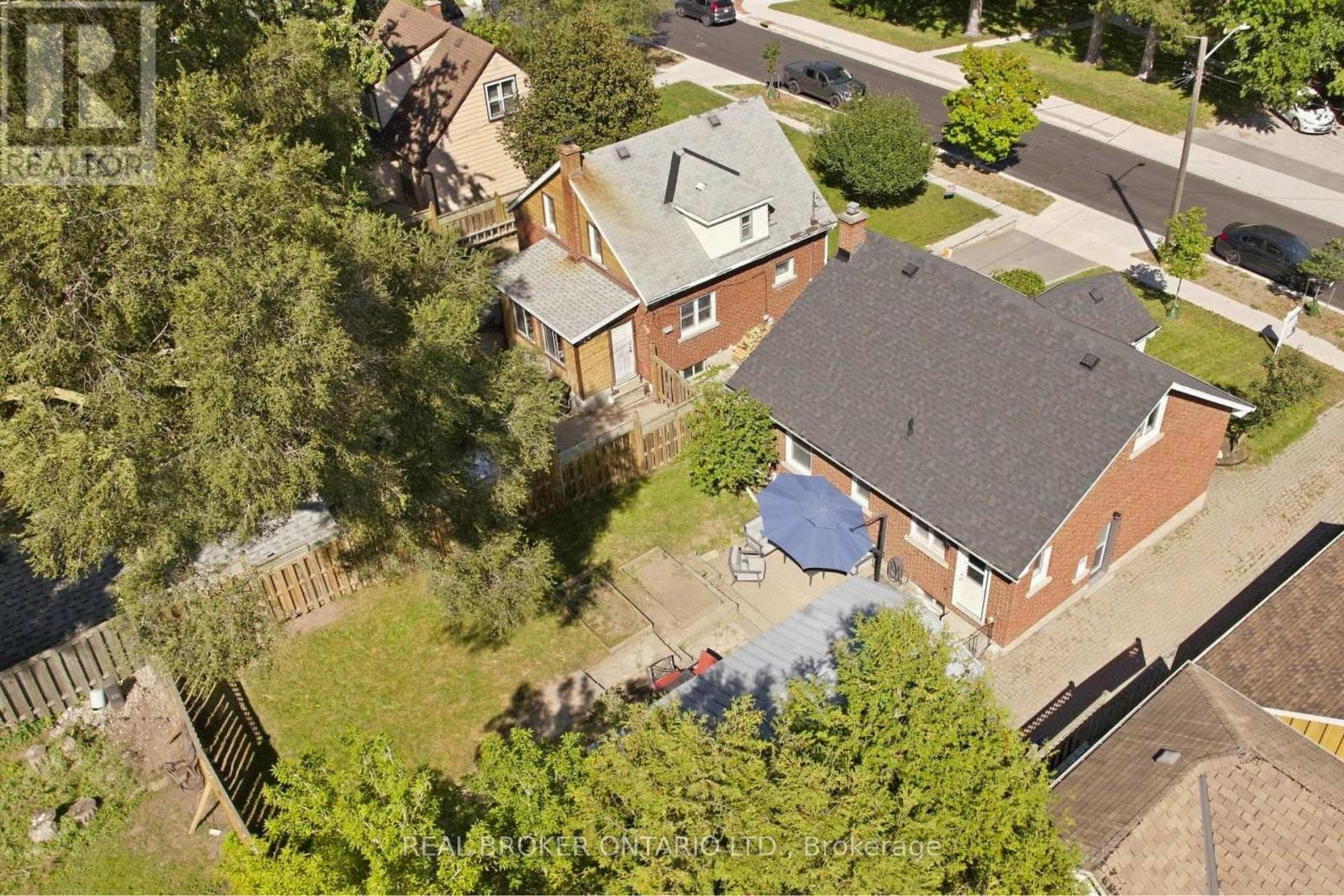 363 Lawrence Avenue, Kitchener, ON