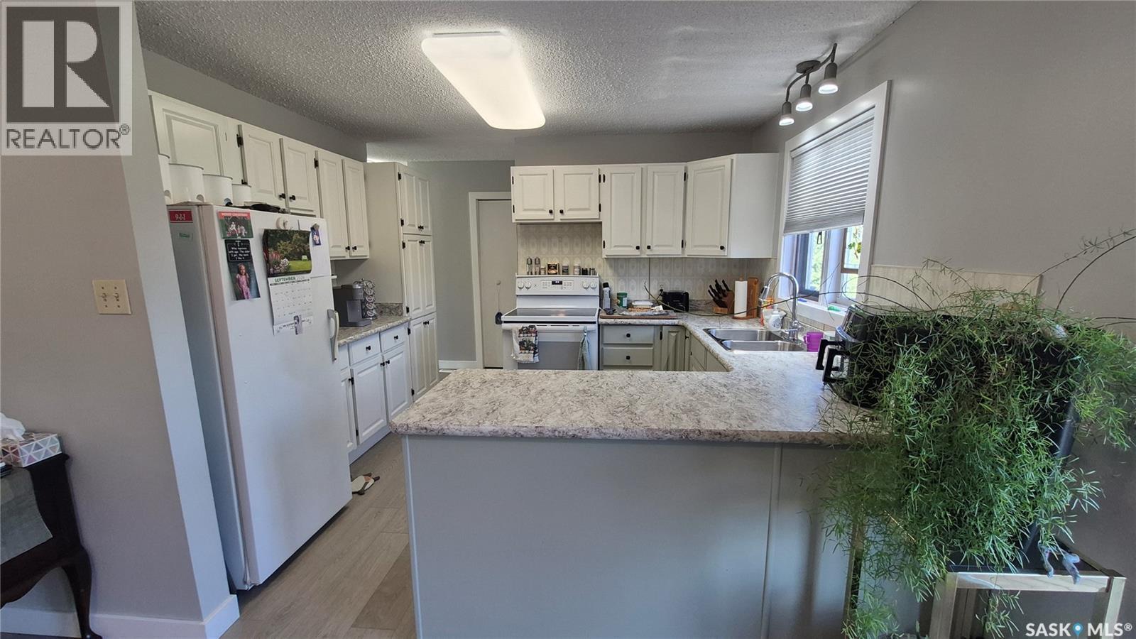 409 Herman Crescent, Davidson, SK