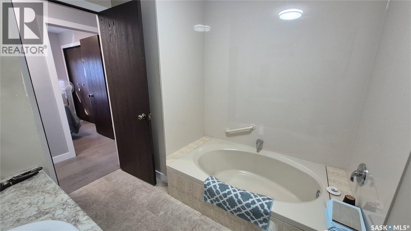 409 Herman Crescent, Davidson, SK