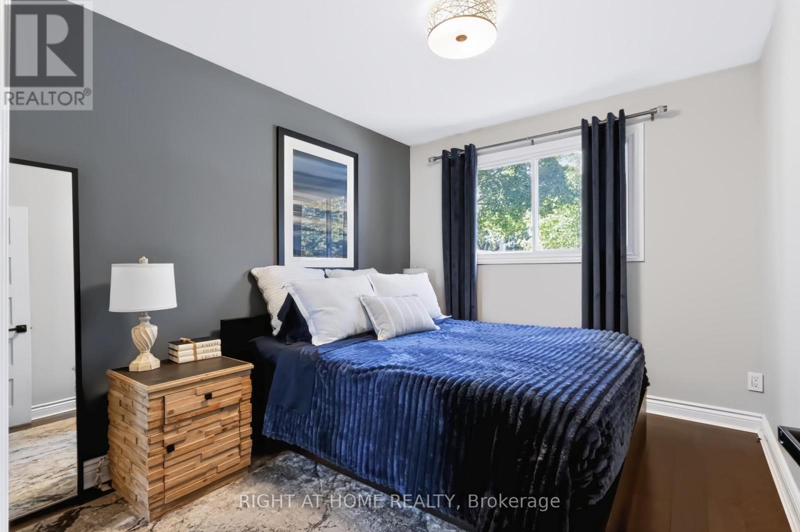 493 Forestwood Crescent, Burlington, ON