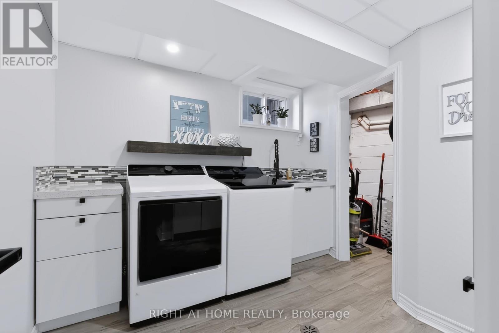 493 Forestwood Crescent, Burlington, ON