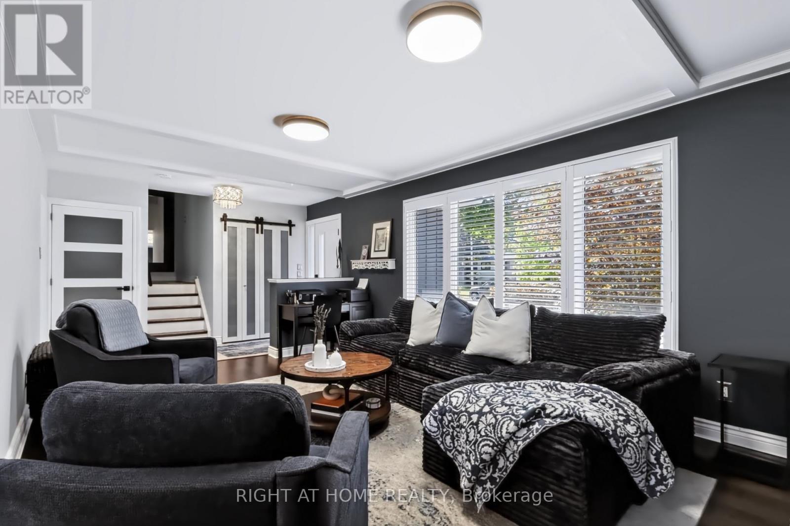 493 Forestwood Crescent, Burlington, ON