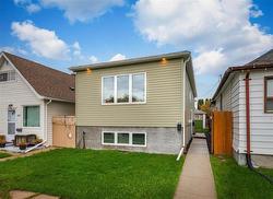 429 Bowman Avenue  Winnipeg, MB R2K 1P5