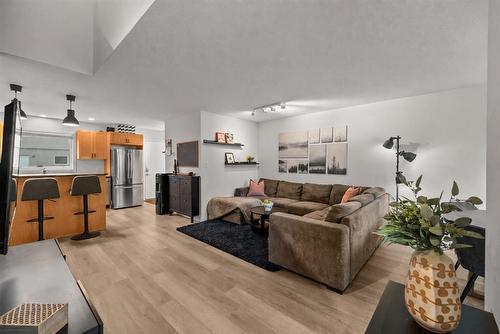 71 1010 Wilkes Avenue, Winnipeg, MB 