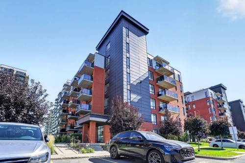 604-3715 Av. Jean-Béraud  Laval (Chomedey), QC H7T 0K7