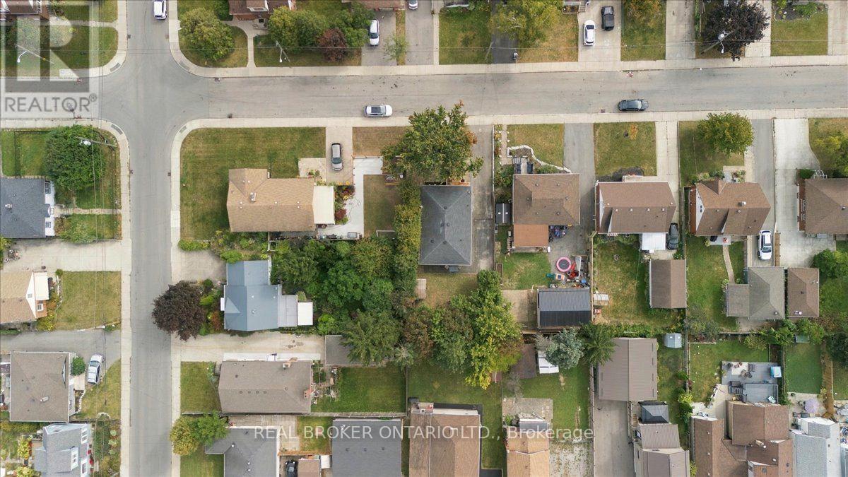 480 Rosseau Road, Hamilton, ON