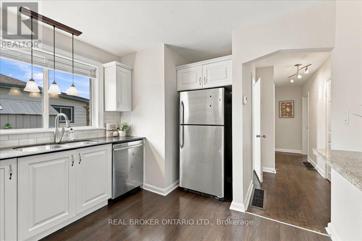 480 Rosseau Road, Hamilton, ON