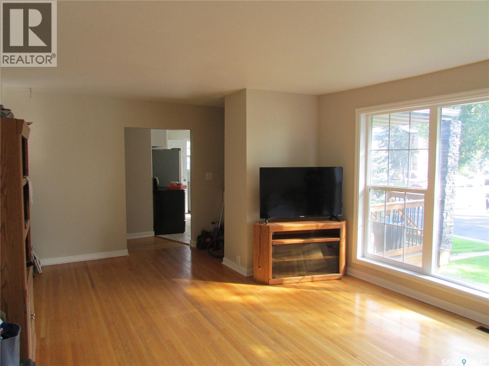 204 19Th Avenue, Regina, SK
