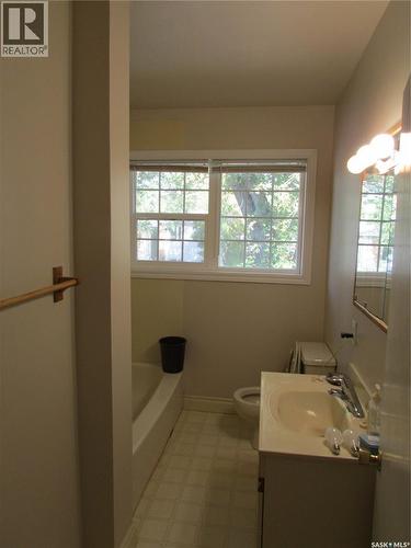 204 19Th Avenue, Regina, SK 