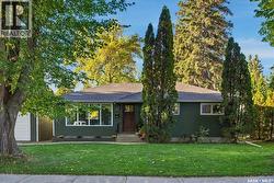 20 Pinder CRESCENT  Saskatoon, SK S7J 2K8