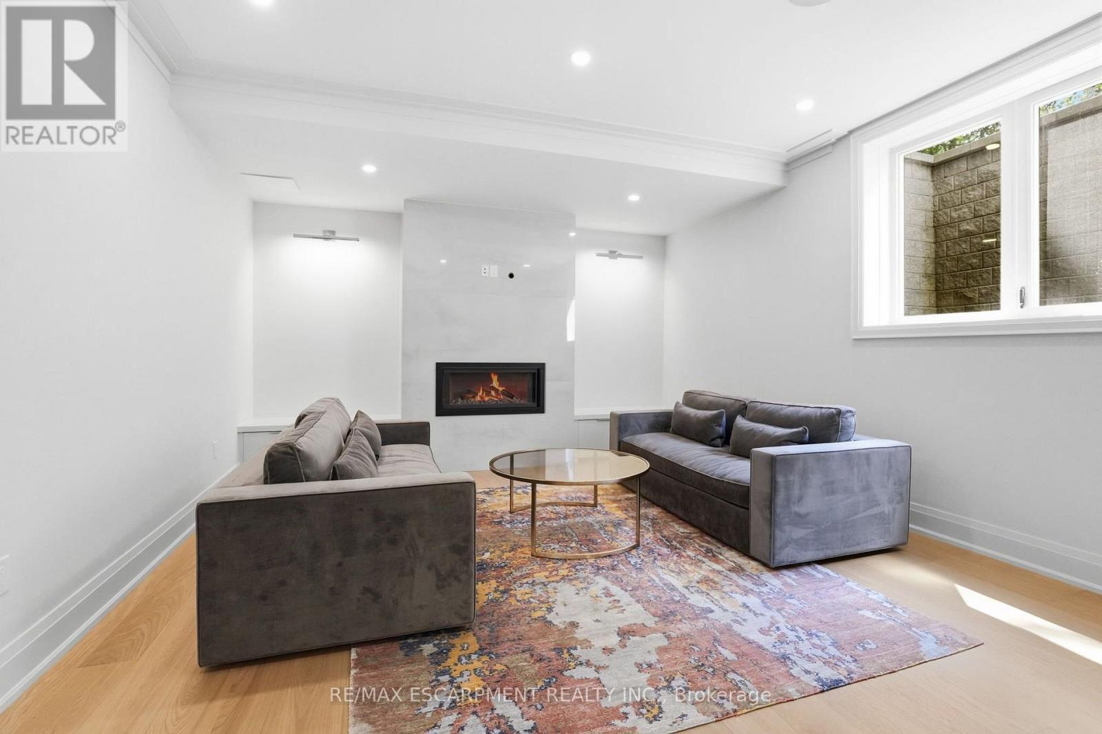1254 Bramblewood Lane, Mississauga, ON