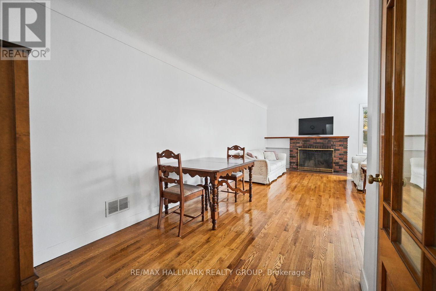 234 Columbus Avenue, Ottawa, ON