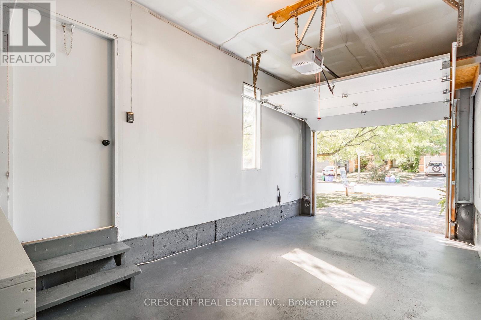 2959 Jackson Drive, Burlington, ON
