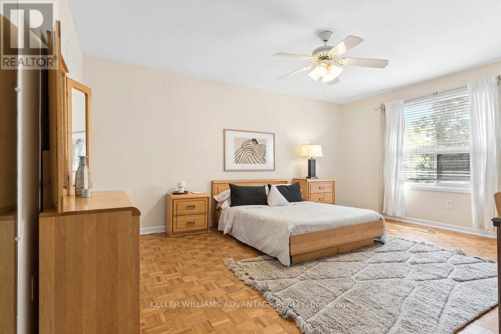 2192 Castlestone Court, Mississauga, ON