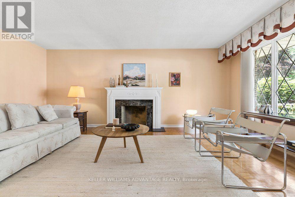 2192 Castlestone Court, Mississauga, ON