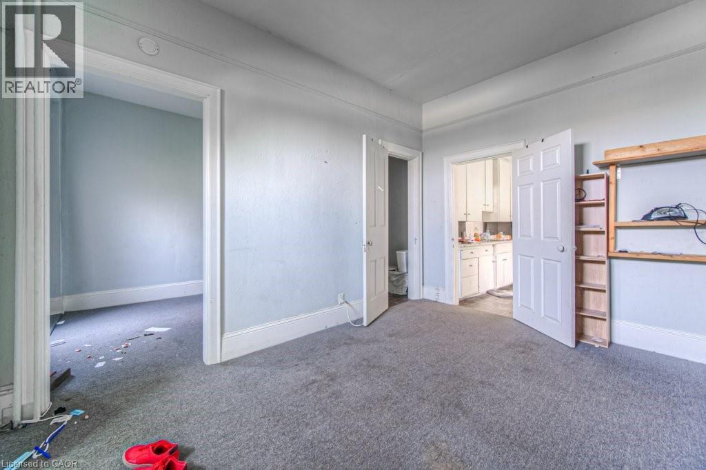 245 Ainslie Street S, Cambridge, ON