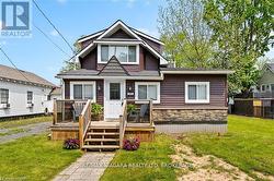 377 CAMBRIDGE ROAD W Fort Erie (Crystal Beach), ON L0S 1B0