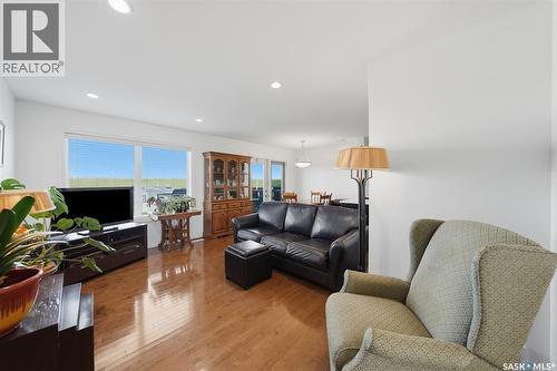 378 Coad Manor, Saskatoon, SK 
