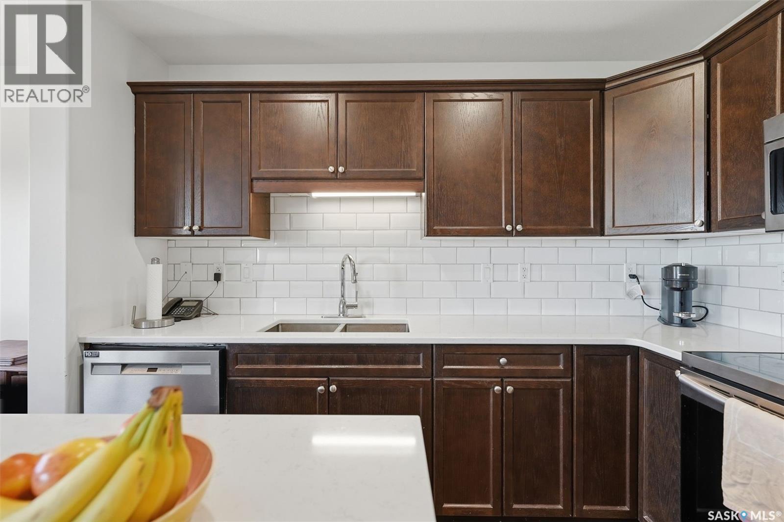 378 Coad Manor, Saskatoon, SK