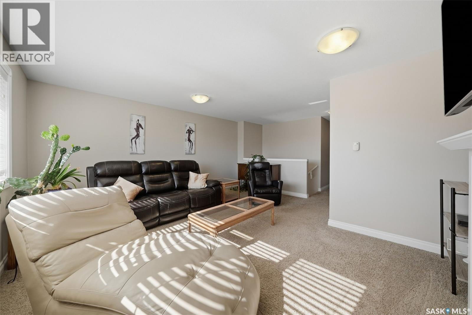 378 Coad Manor, Saskatoon, SK