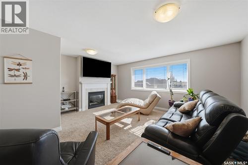 378 Coad Manor, Saskatoon, SK 
