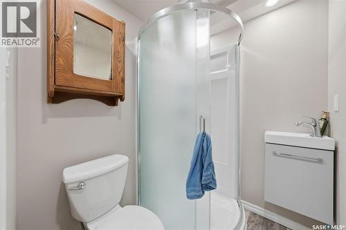 378 Coad Manor, Saskatoon, SK 