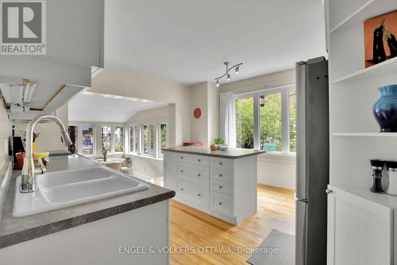 Unit 2 Kitchen - 5 Woodlawn Avenue, Ottawa, ON