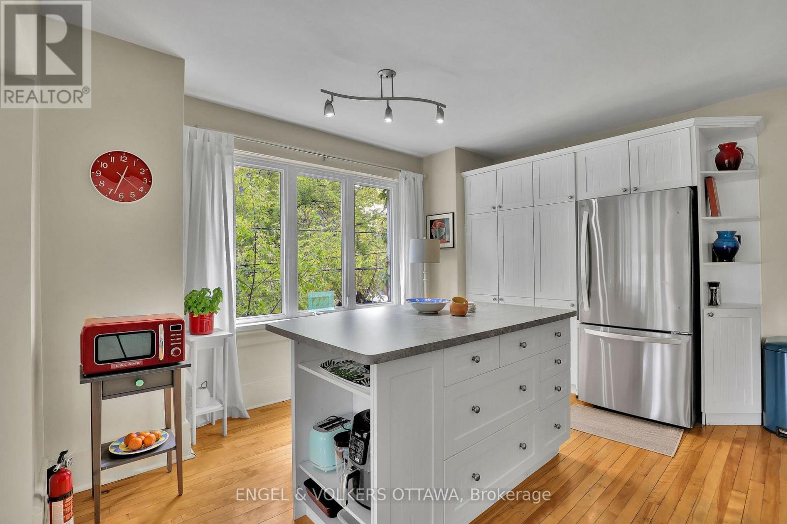 Unit 2 Kitchen - 5 Woodlawn Avenue, Ottawa, ON