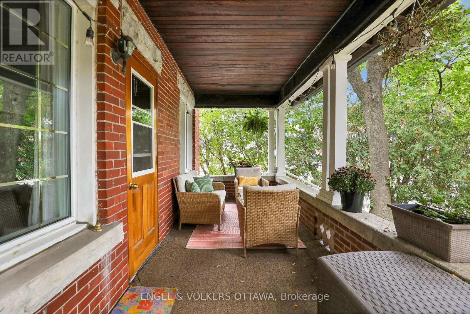 Porch off of Unit 1 - 5 Woodlawn Avenue, Ottawa, ON