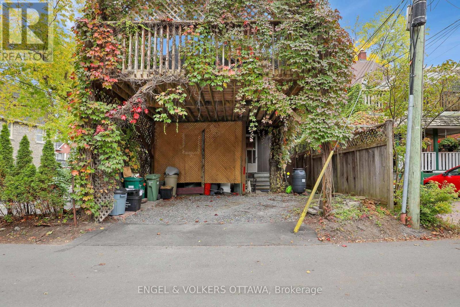 Carport off of Back Laneway - 5th Parking Spot - 5 Woodlawn Avenue, Ottawa, ON