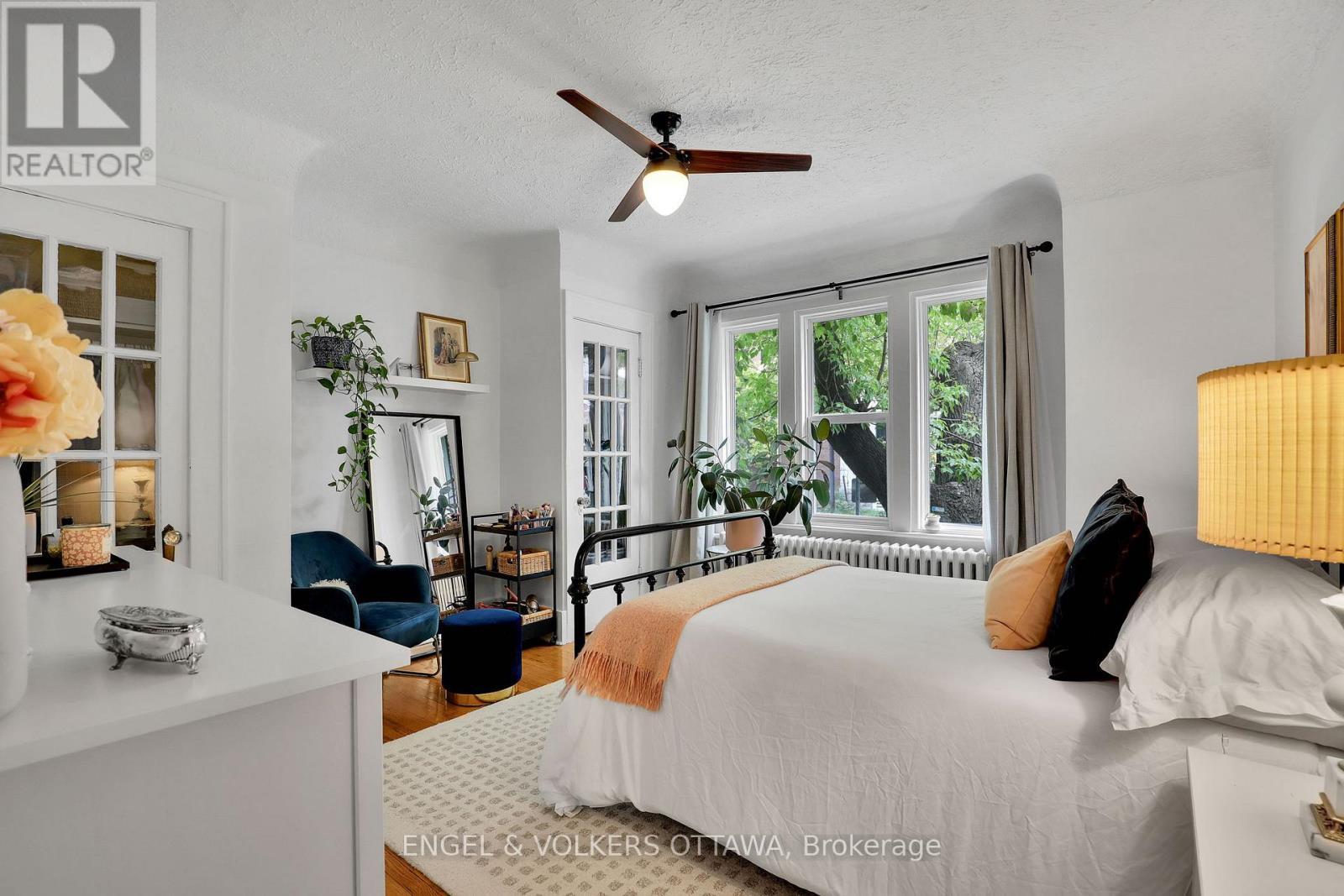 Unit 1 Bedroom - 5 Woodlawn Avenue, Ottawa, ON