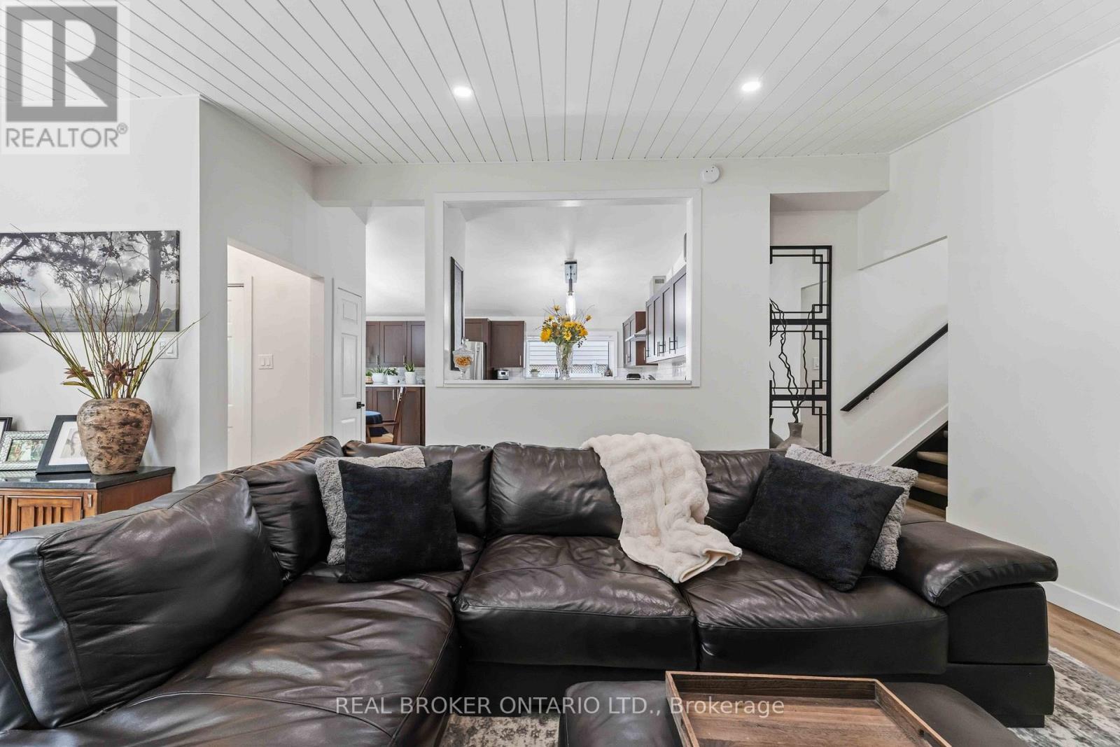 1849 Florida Avenue, Ottawa, ON