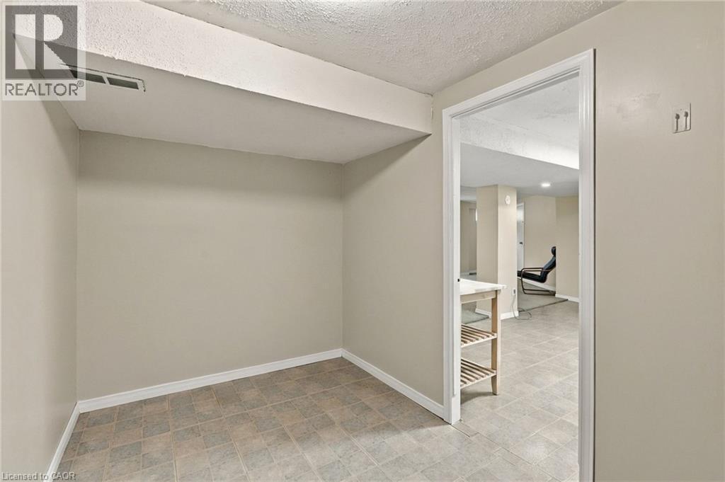63 Ofield Road, Hamilton, ON