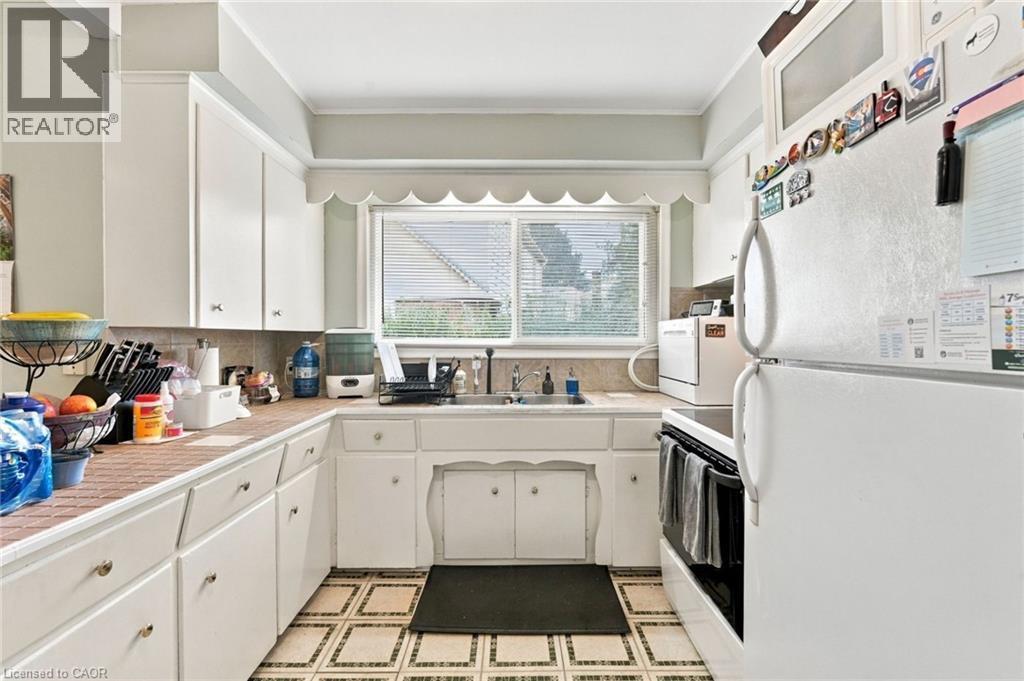 63 Ofield Road, Hamilton, ON