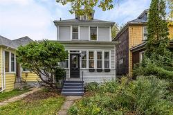 489 Hethrington AVE  Winnipeg, MB R3L 0V5