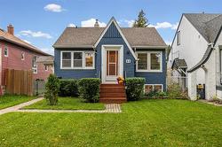 88 Crawford AVE  Winnipeg, MB R2H 1X7