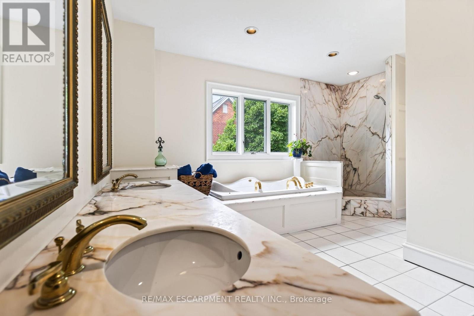 1019 Scenic Drive, Hamilton, ON