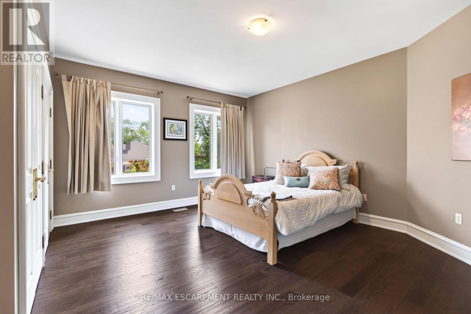 1019 Scenic Drive, Hamilton, ON