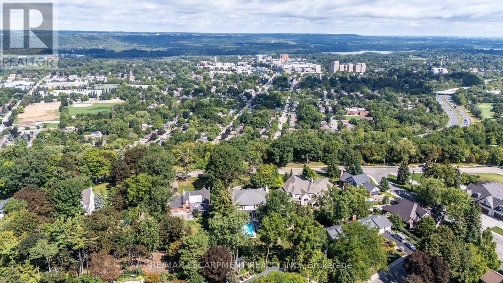 1019 Scenic Drive, Hamilton, ON