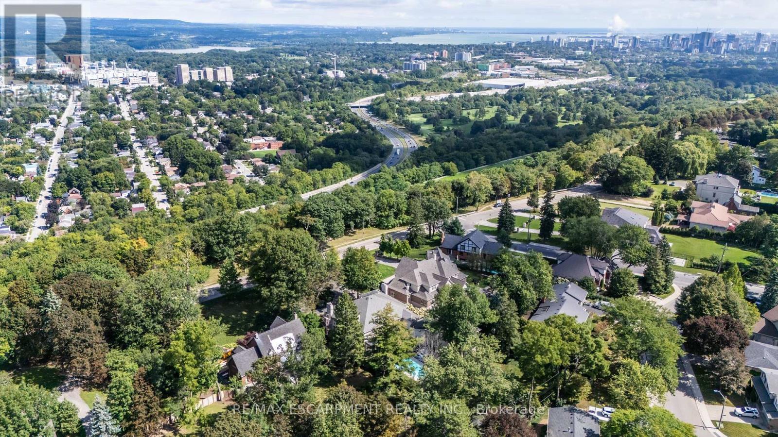 1019 Scenic Drive, Hamilton, ON