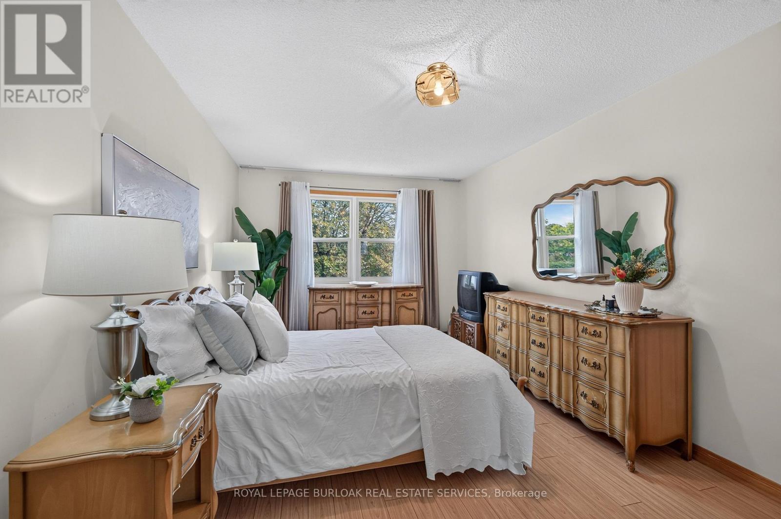 888 Messenger Meadow Drive, Mississauga, ON