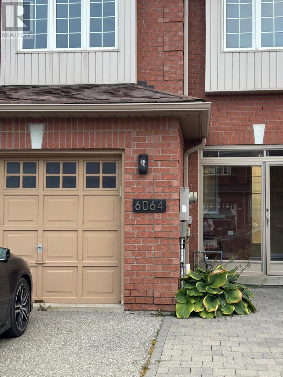 6064 Coxswain Crescent, Mississauga, ON