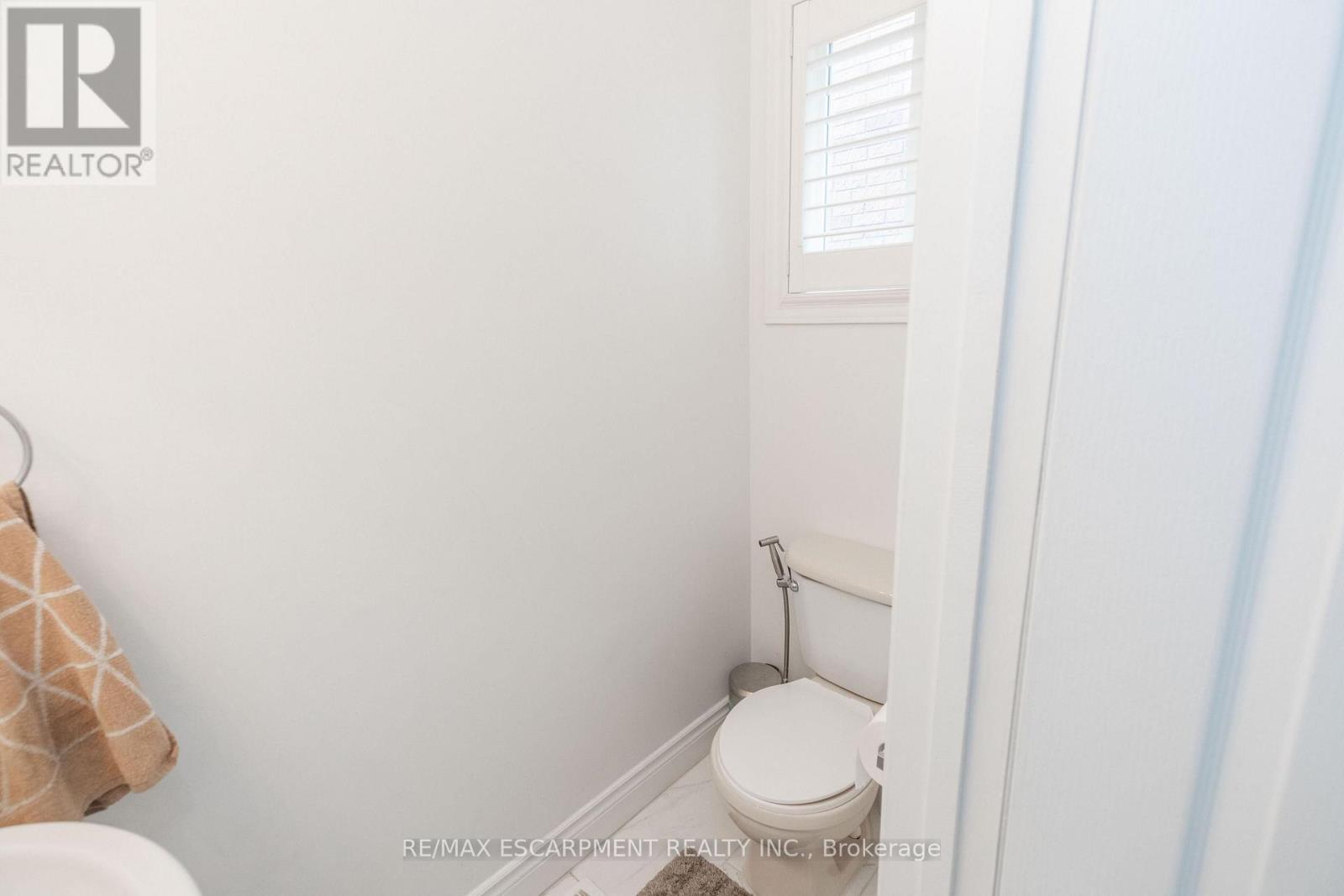 73 Appleblossom Drive, Hamilton, ON