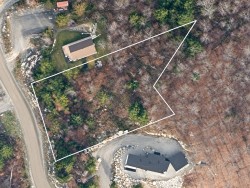 49 Ch. des Lueurs Val-Des-Monts, QC J8N 4J6