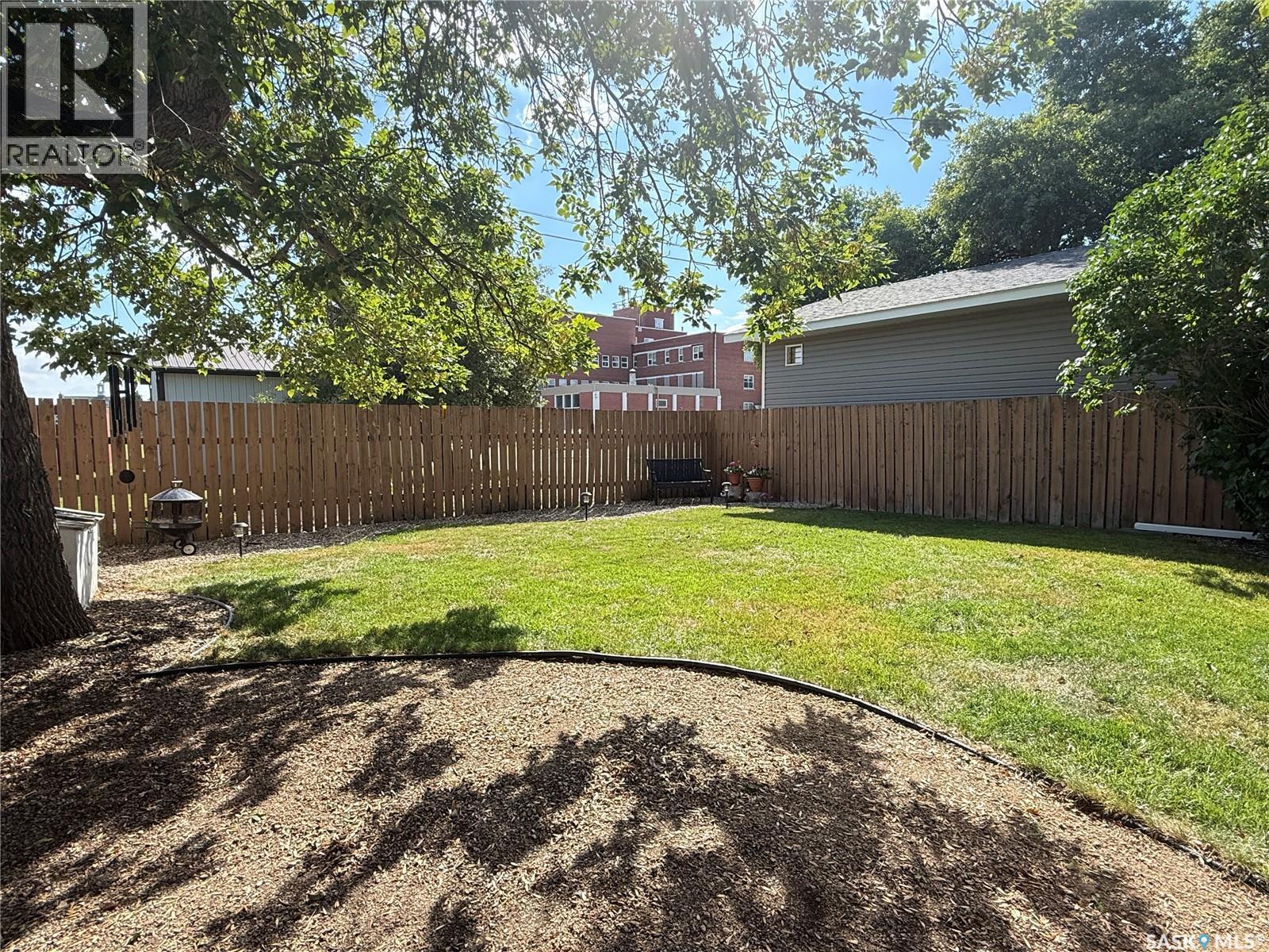 212 Ash Drive, Weyburn, SK